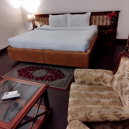 Hotel Sepal Бхатинда Экстерьер фото